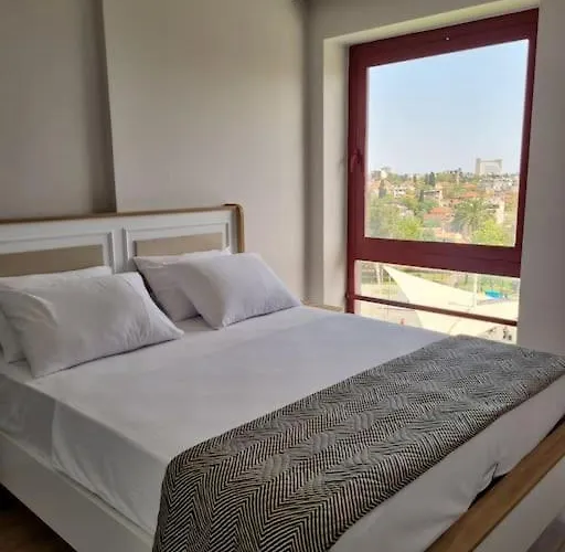 Royal Homes 401 호텔