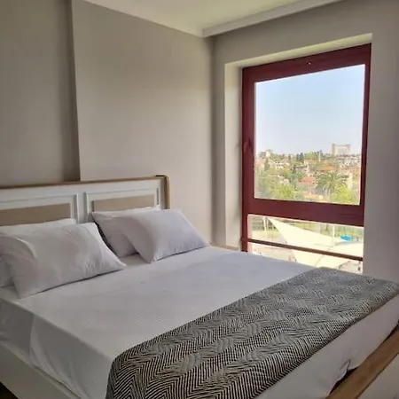 Hotel Royal Homes 401