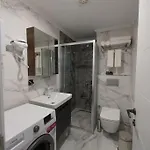 Royal Homes 401 Hotel *